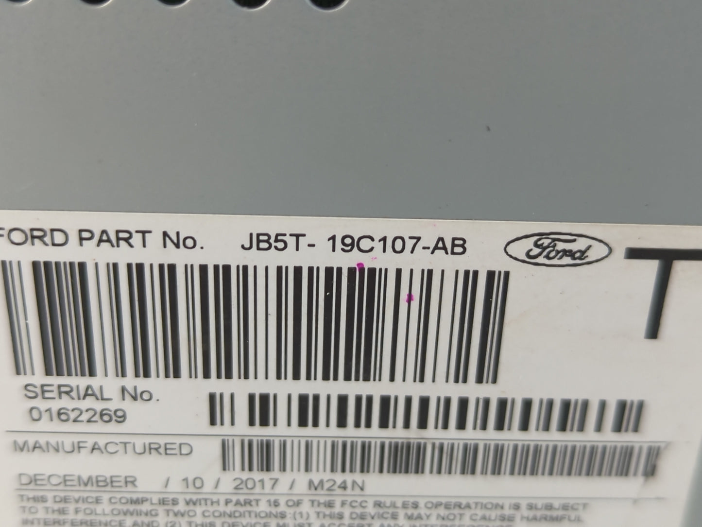 2018 Ford Explorer Radio AM FM Cd Player Receiver Replacement P/N:JB5T-19C107-AB Fits OEM Used Auto Parts - Oemusedautoparts