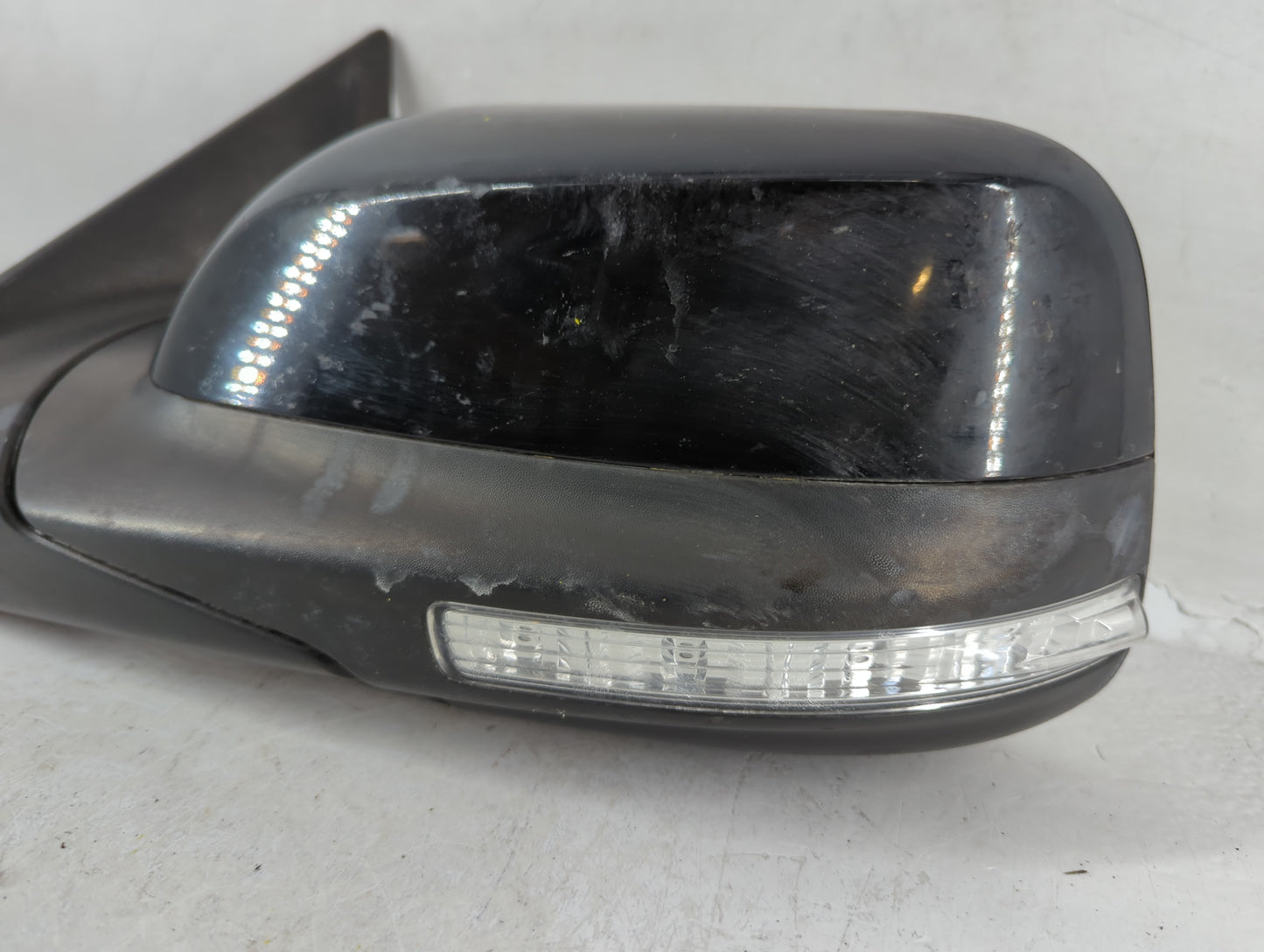 2013-2019 Ford Explorer Driver Side View Mirror - Left Door Mirror OEM Used - Oemusedautoparts1.com