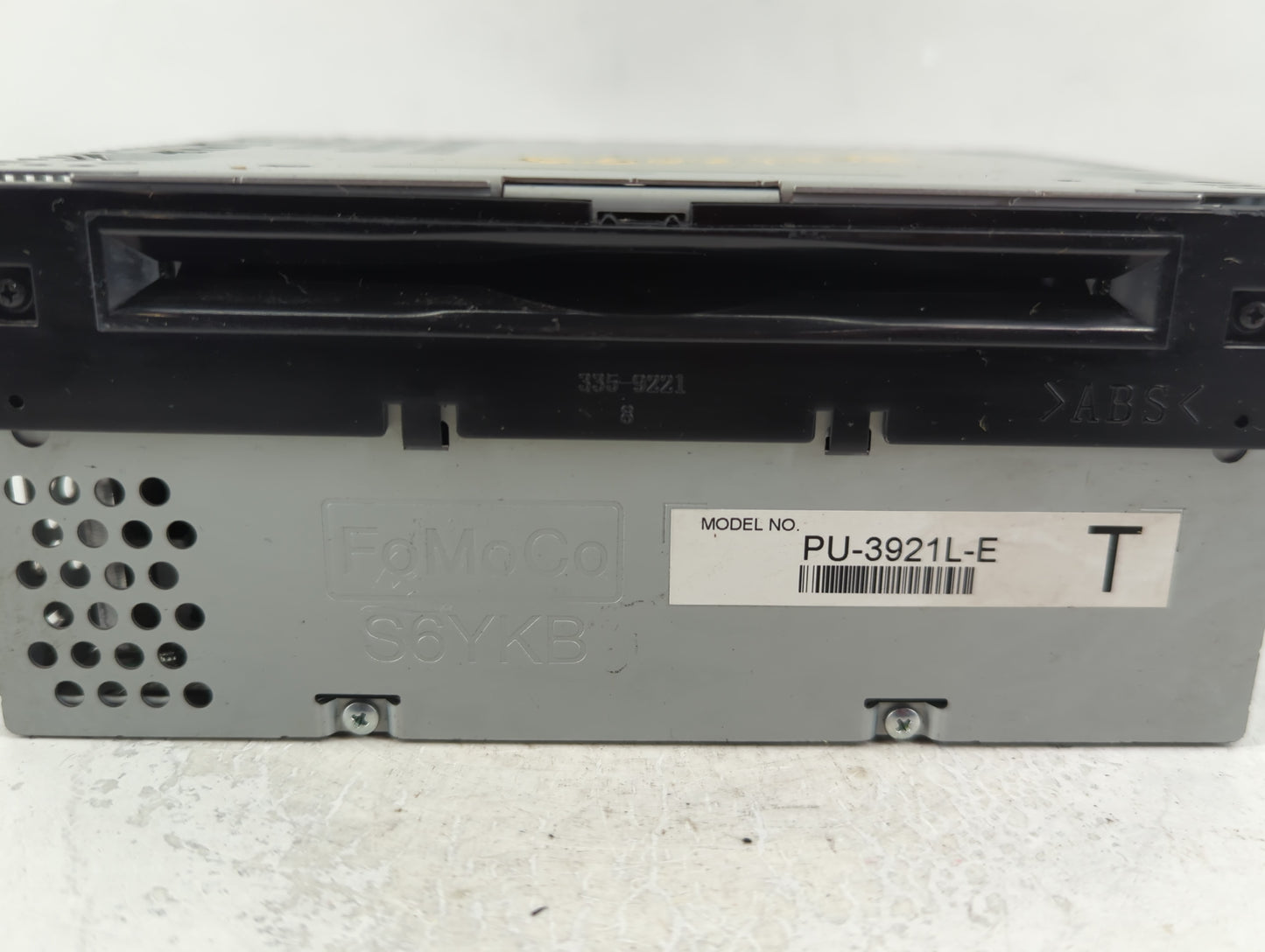 2018 Ford Explorer Radio AM FM Cd Player Receiver Replacement P/N:JB5T-19C107-AB Fits OEM Used Auto Parts - Oemusedautoparts