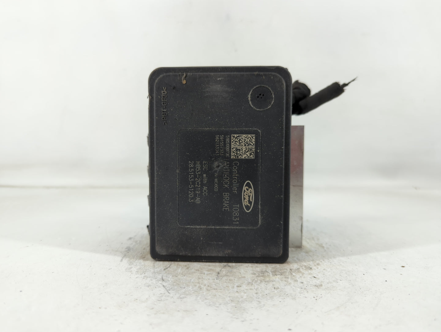 2018 Ford Explorer ABS Pump Control Module Replacement P/N:HB53-2C405-AC Fits OEM Used Auto Parts - Oemusedautoparts1.com