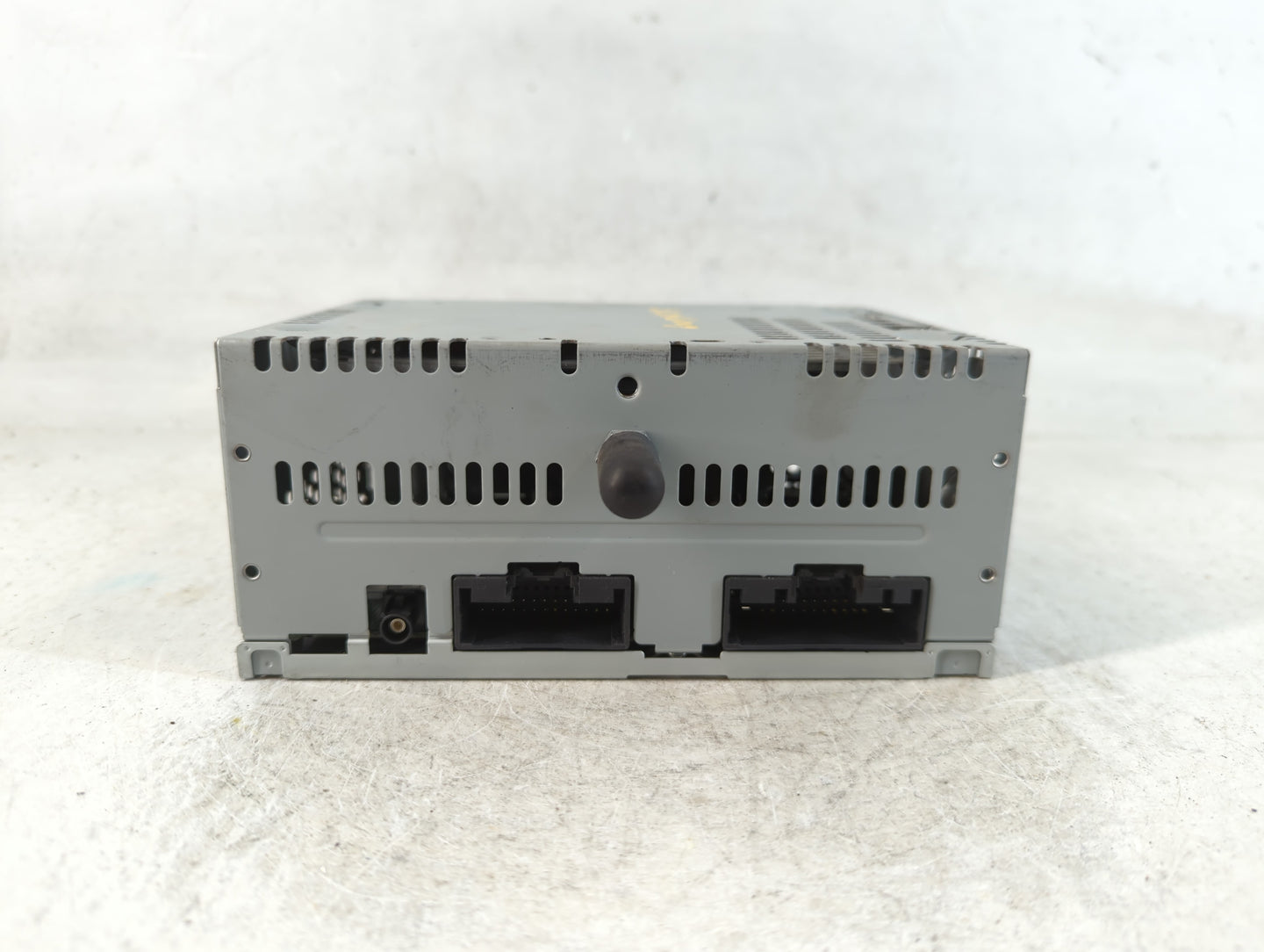 2018 Ford Explorer Radio AM FM Cd Player Receiver Replacement P/N:JB5T-19C107-AB Fits OEM Used Auto Parts - Oemusedautoparts