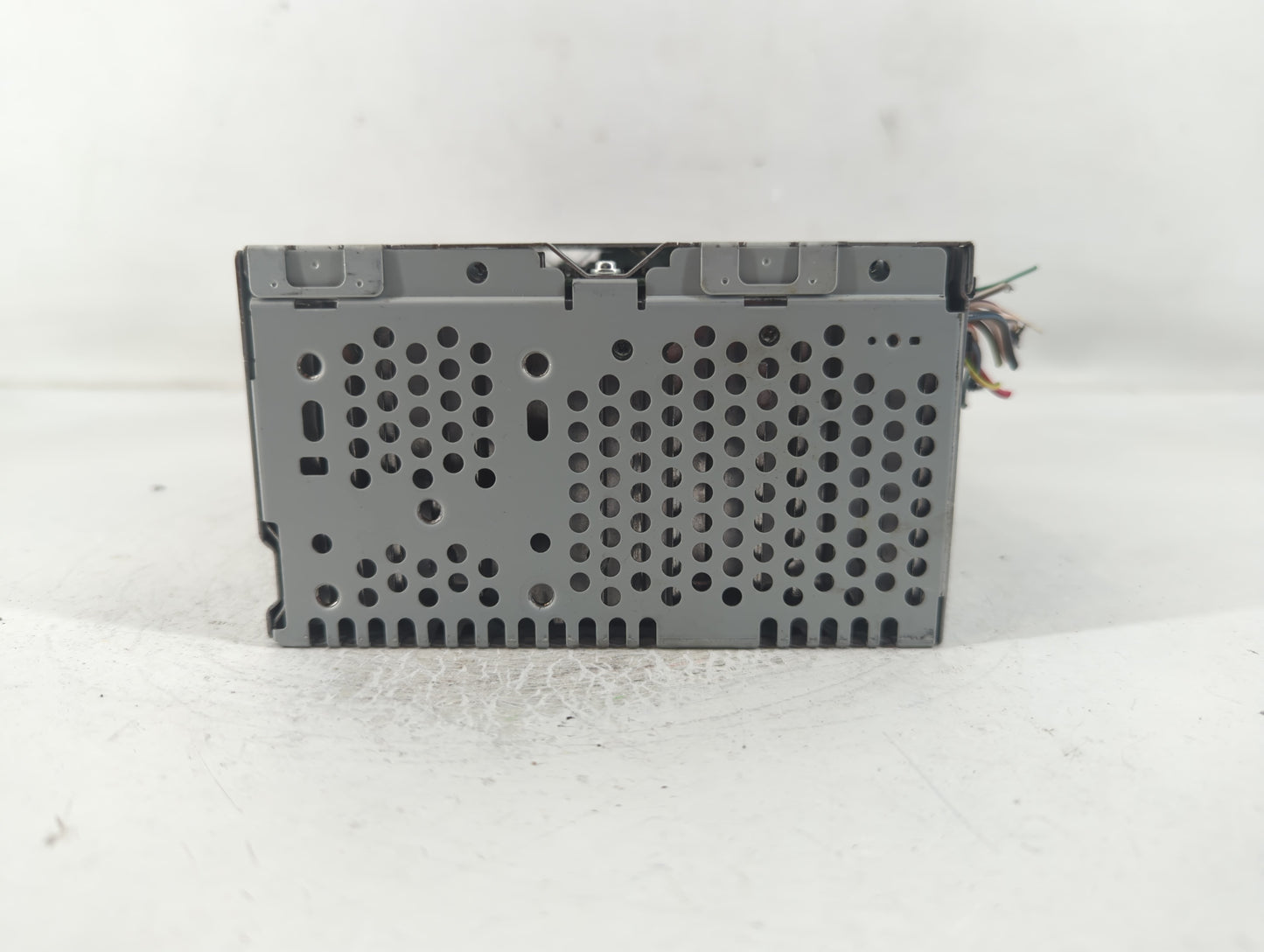 2018 Ford Explorer Radio AM FM Cd Player Receiver Replacement P/N:JB5T-18D832-AB Fits OEM Used Auto Parts - Oemusedautoparts