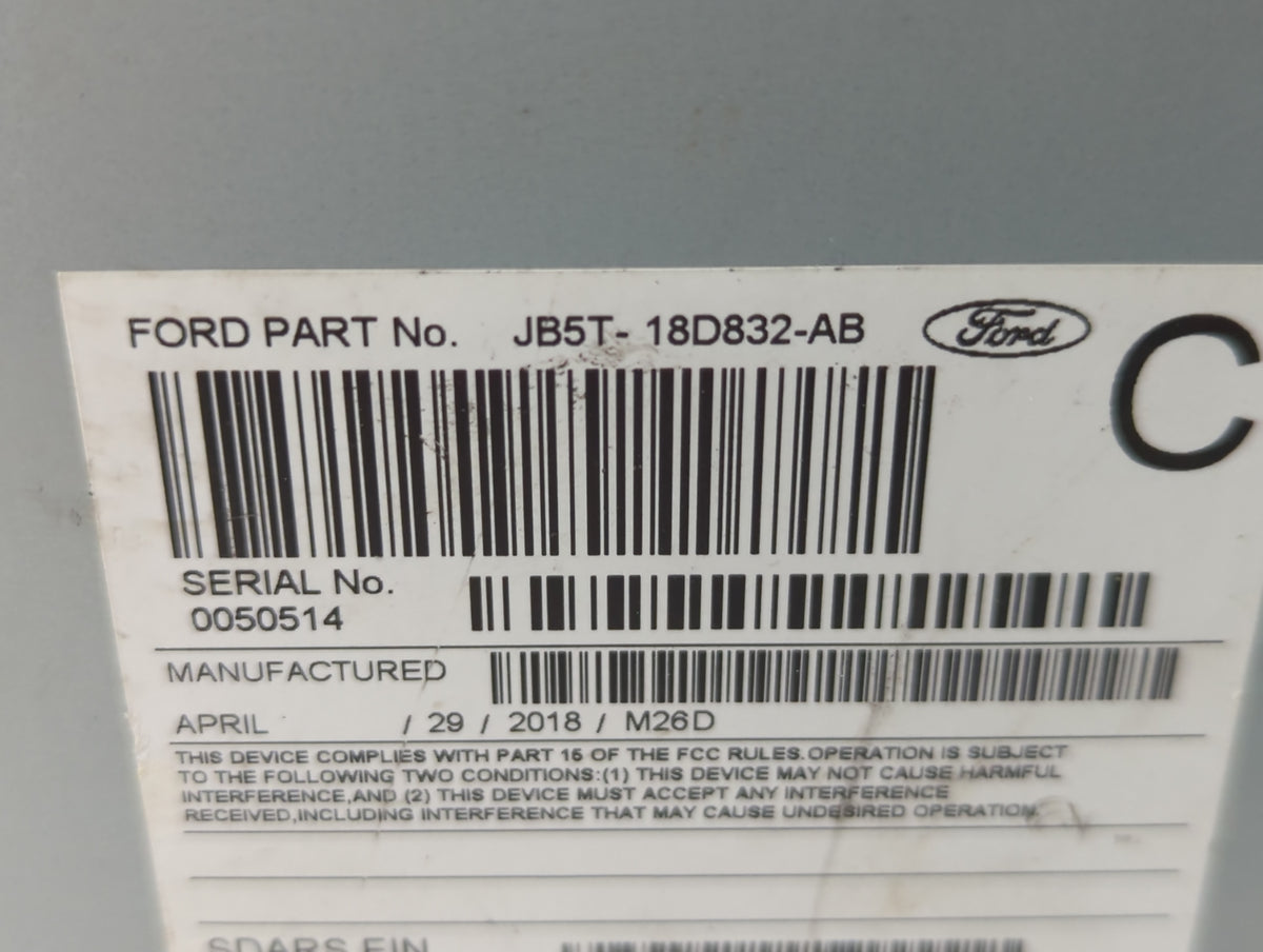 2018 Ford Explorer Radio AM FM Cd Player Receiver Replacement P/N:JB5T-18D832-AB OEM Used Auto Parts - Oemusedautoparts1.com