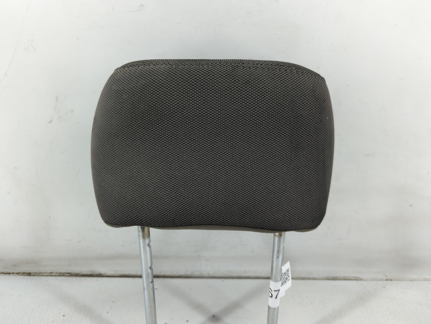 2018-2020 Ford F-150 Headrest Head Rest Rear Seat Fits Fits 2018 2019 2020 OEM Used Auto Parts - Oemusedautoparts1.com