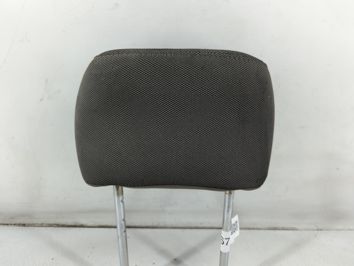 2018-2020 Ford F-150 Headrest Head Rest Rear Seat Fits Fits 2018 2019 2020 OEM Used Auto Parts - Oemusedautoparts1.com
