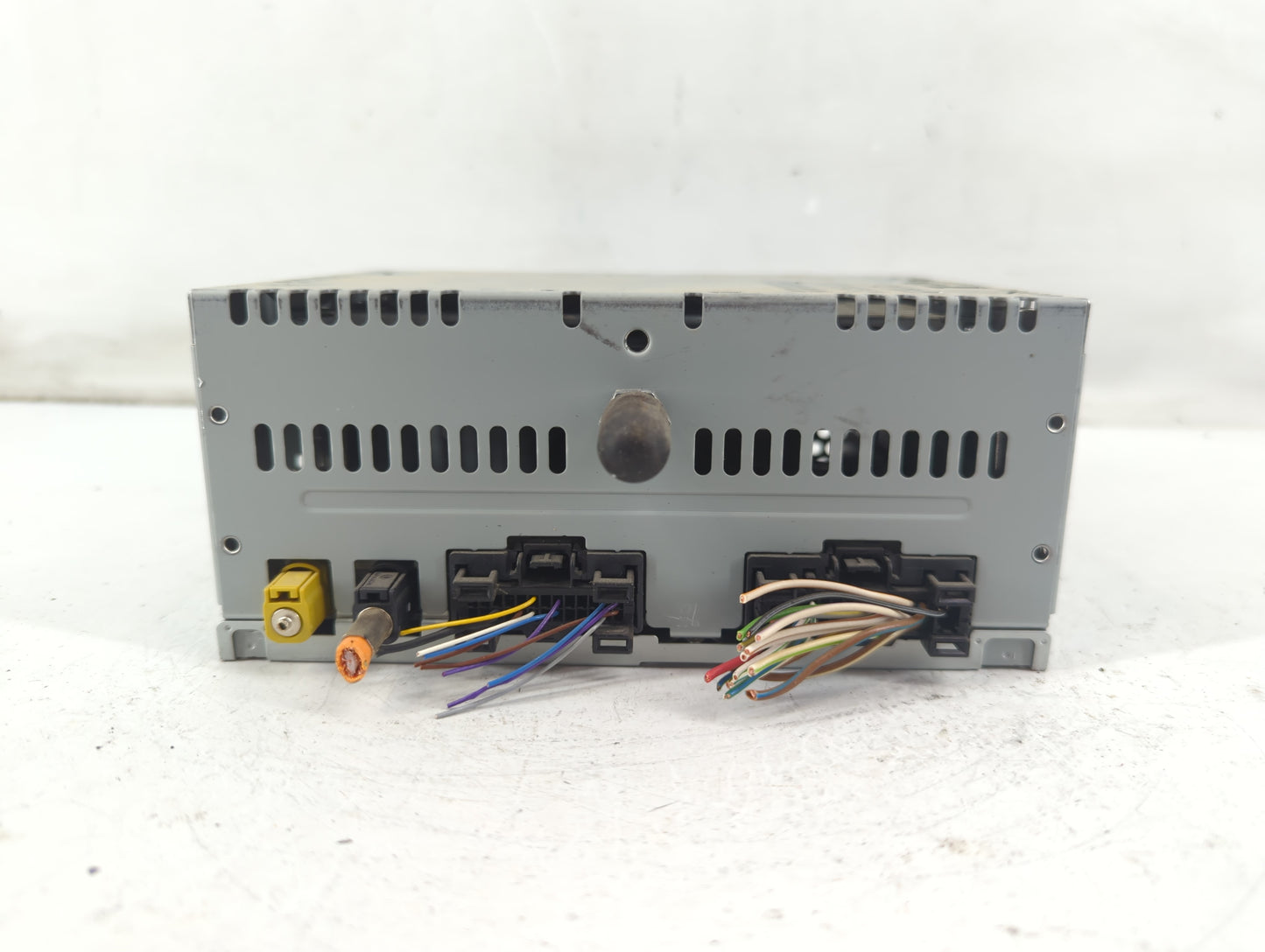 2017-2018 Ford F-150 Radio AM FM Cd Player Receiver Replacement P/N:HL3T-19C107-BC Fits Fits 2017 2018 OEM Used Auto Parts -