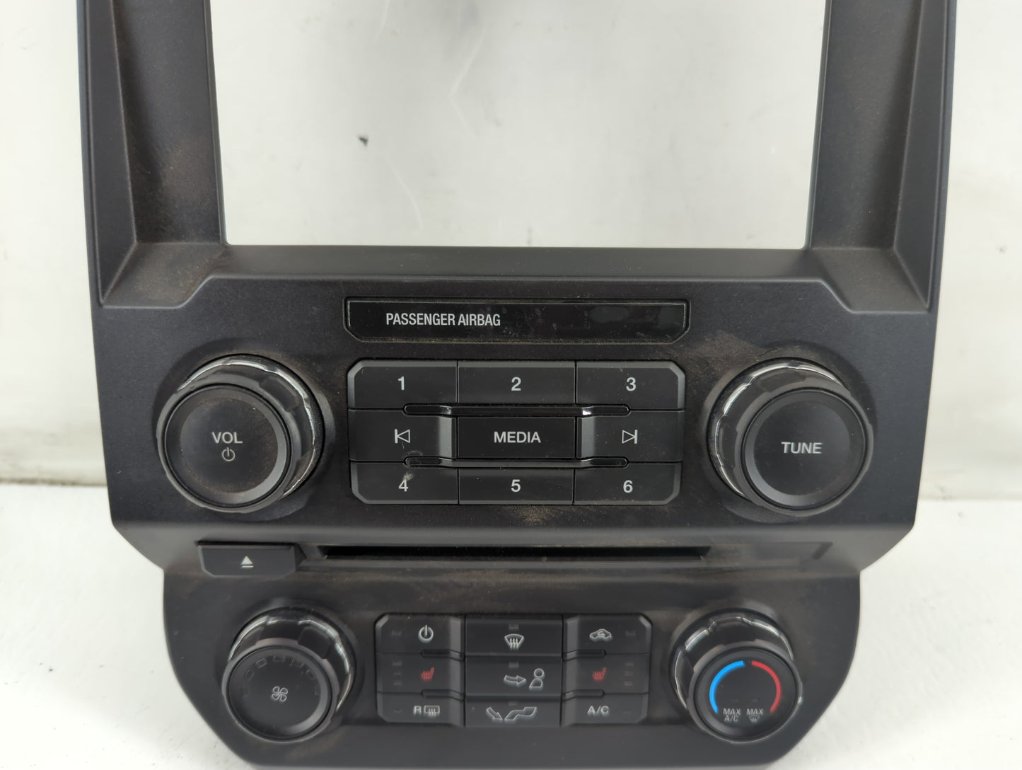 2018 Ford F-150 Radio AM FM Cd Player Receiver Replacement P/N:JL3T-18E243-CDJ Fits OEM Used Auto Parts - Oemusedautoparts1.