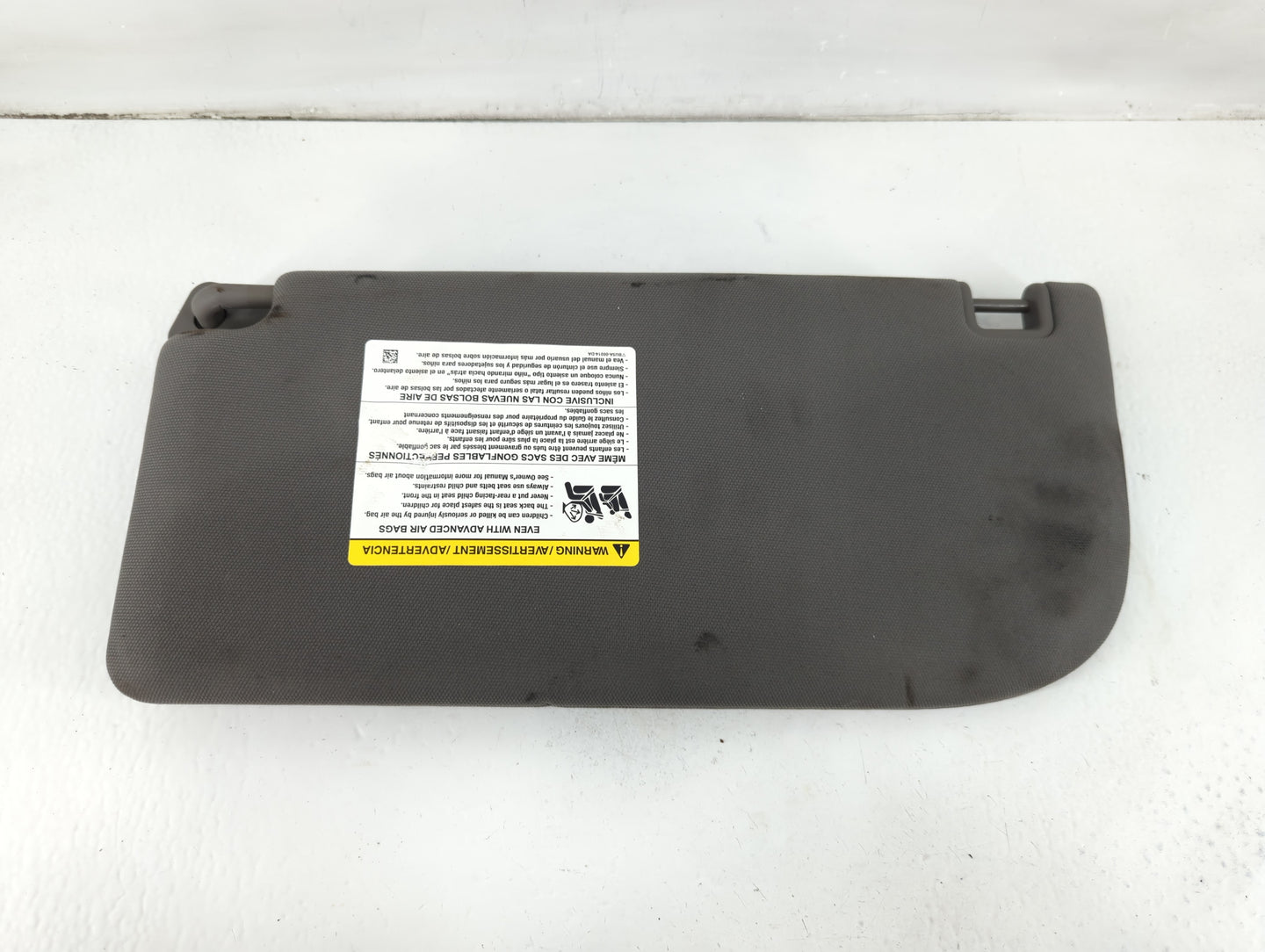 2018-2020 Ford F-150 Sun Visor Shade Replacement Passenger Right Mirror Fits Fits 2018 2019 2020 OEM Used Auto Parts - Oemus