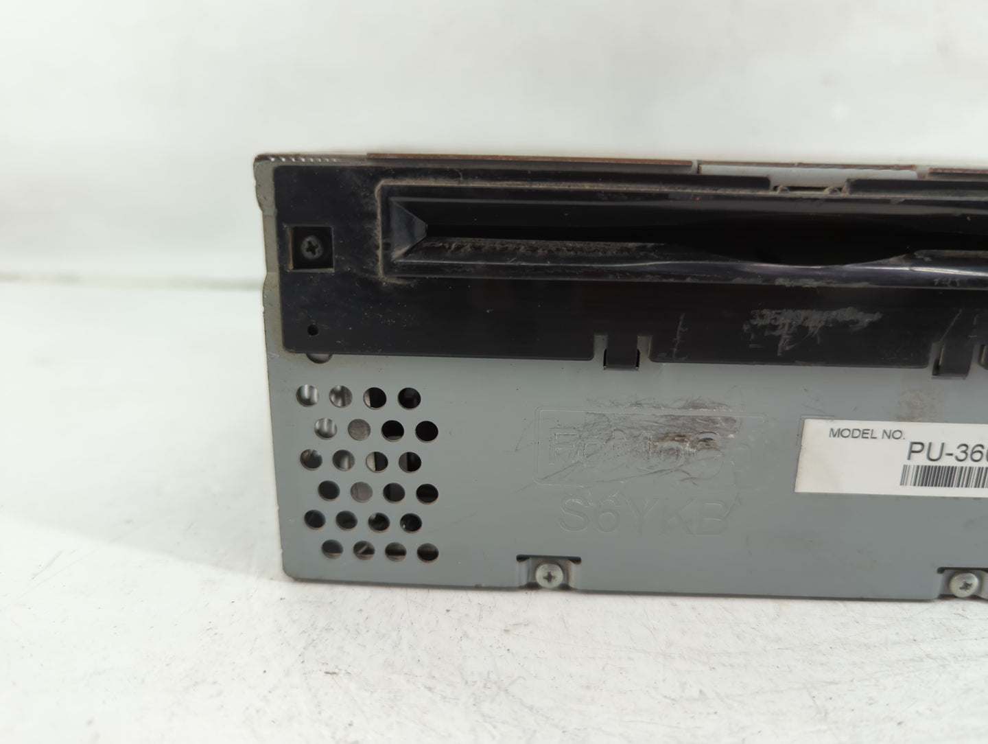 2017-2018 Ford F-150 Radio AM FM Cd Player Receiver Replacement P/N:JL3T-19C107-AA Fits Fits 2017 2018 OEM Used Auto Parts -
