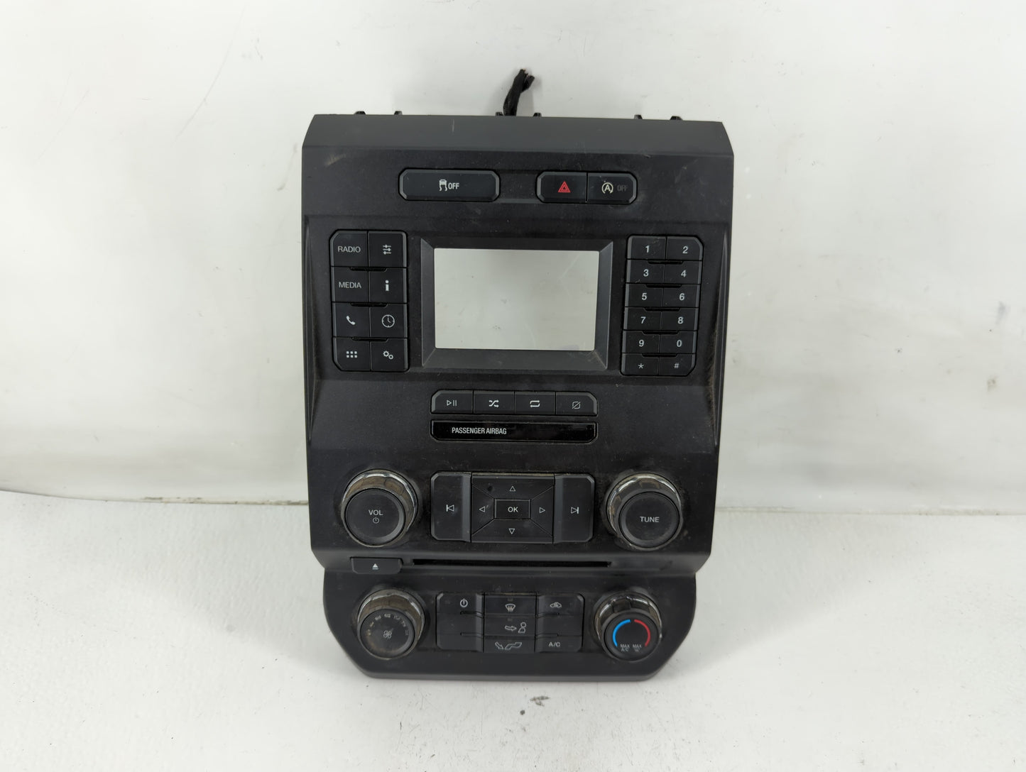 2018 Ford F-150 Radio AM FM Cd Player Receiver Replacement P/N:JL3T-18E243-BSH Fits OEM Used Auto Parts - Oemusedautoparts1.