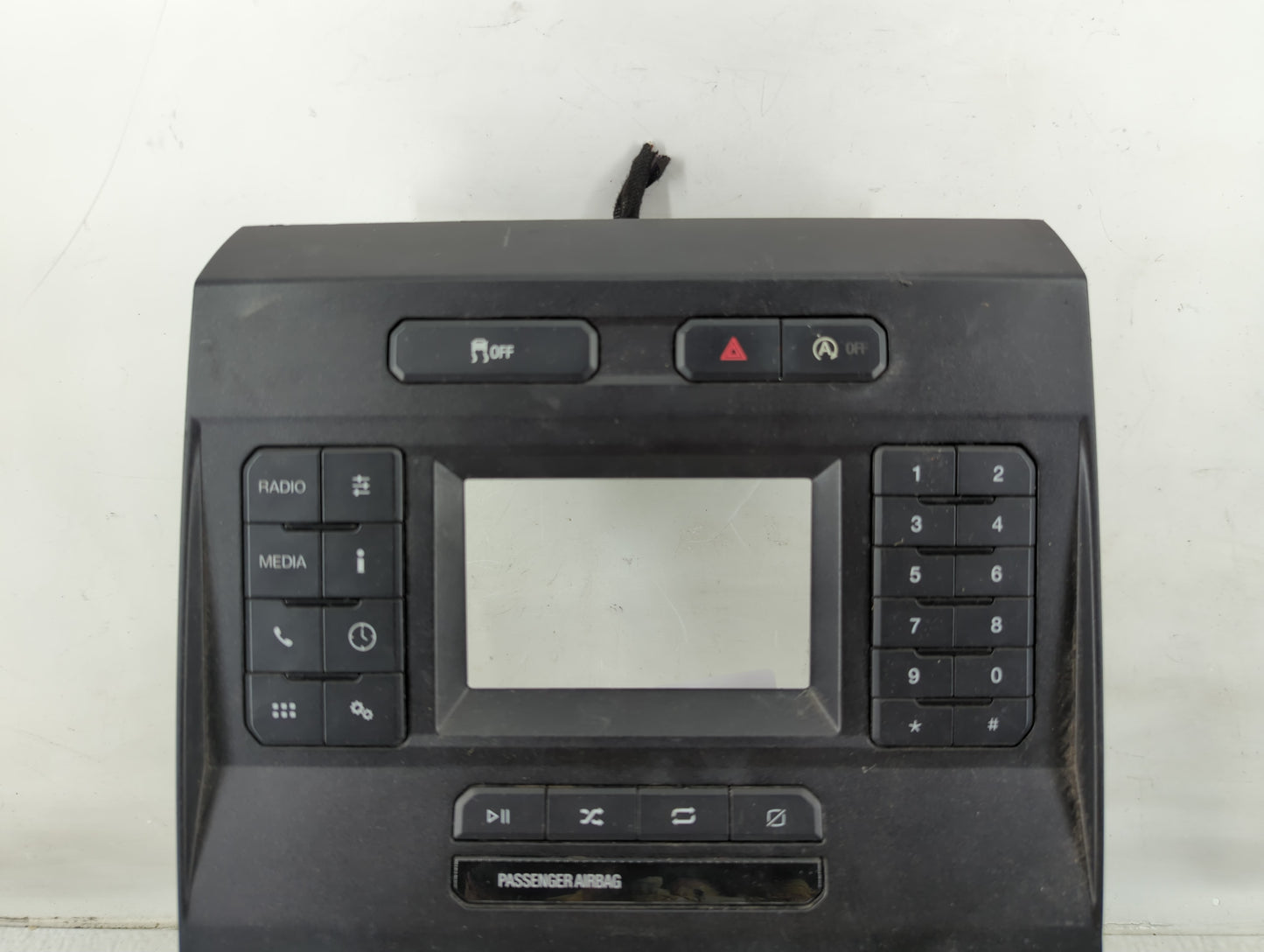 2018 Ford F-150 Radio AM FM Cd Player Receiver Replacement P/N:JL3T-18E243-BSH Fits OEM Used Auto Parts - Oemusedautoparts1.