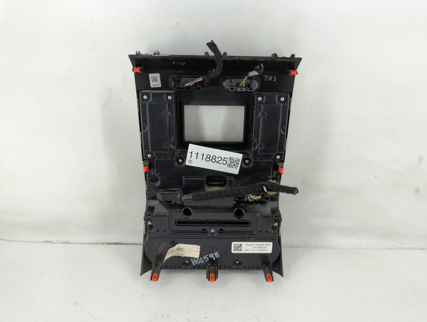 2018 Ford F-150 Radio AM FM Cd Player Receiver Replacement P/N:JL3T-18E243-BSH Fits OEM Used Auto Parts - Oemusedautoparts1.