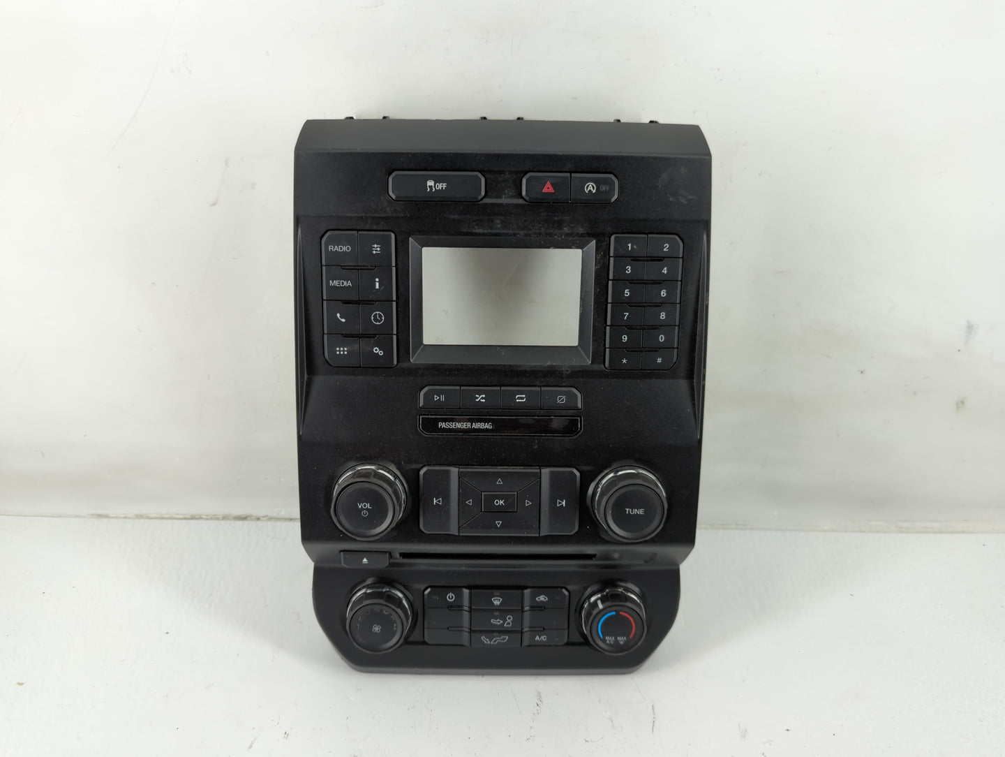 2018 Ford F-150 Radio AM FM Cd Player Receiver Replacement P/N:JL3T-18E243-BSH Fits OEM Used Auto Parts - Oemusedautoparts1.