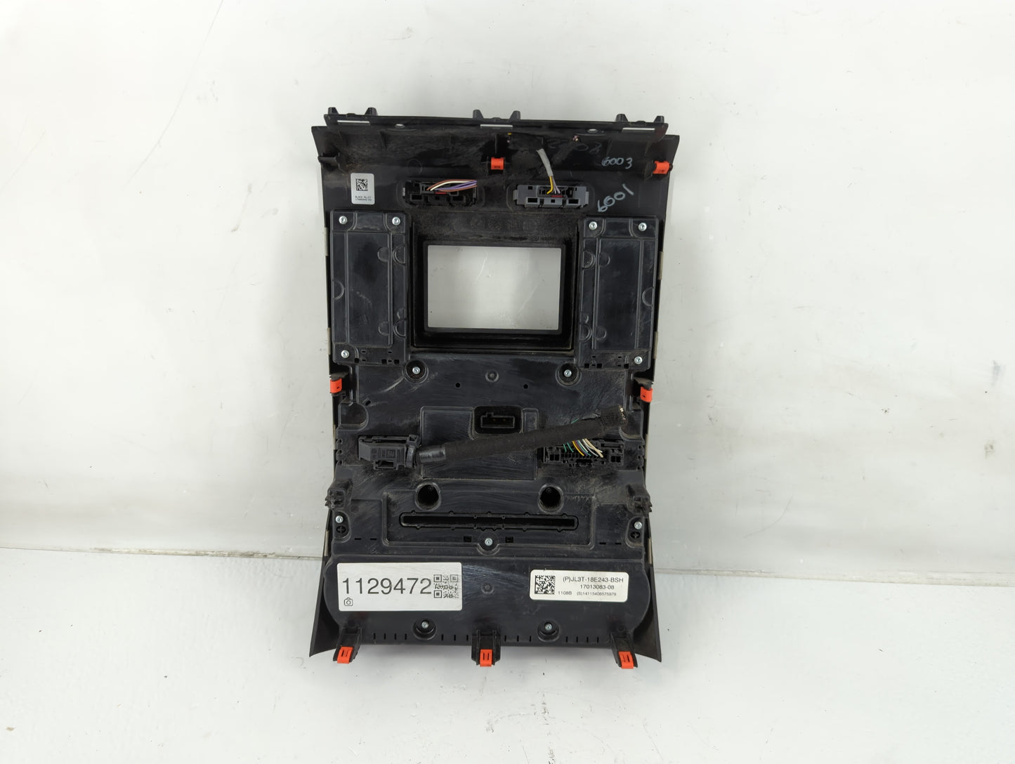 2018 Ford F-150 Radio AM FM Cd Player Receiver Replacement P/N:JL3T-18E243-BSH Fits OEM Used Auto Parts - Oemusedautoparts1.