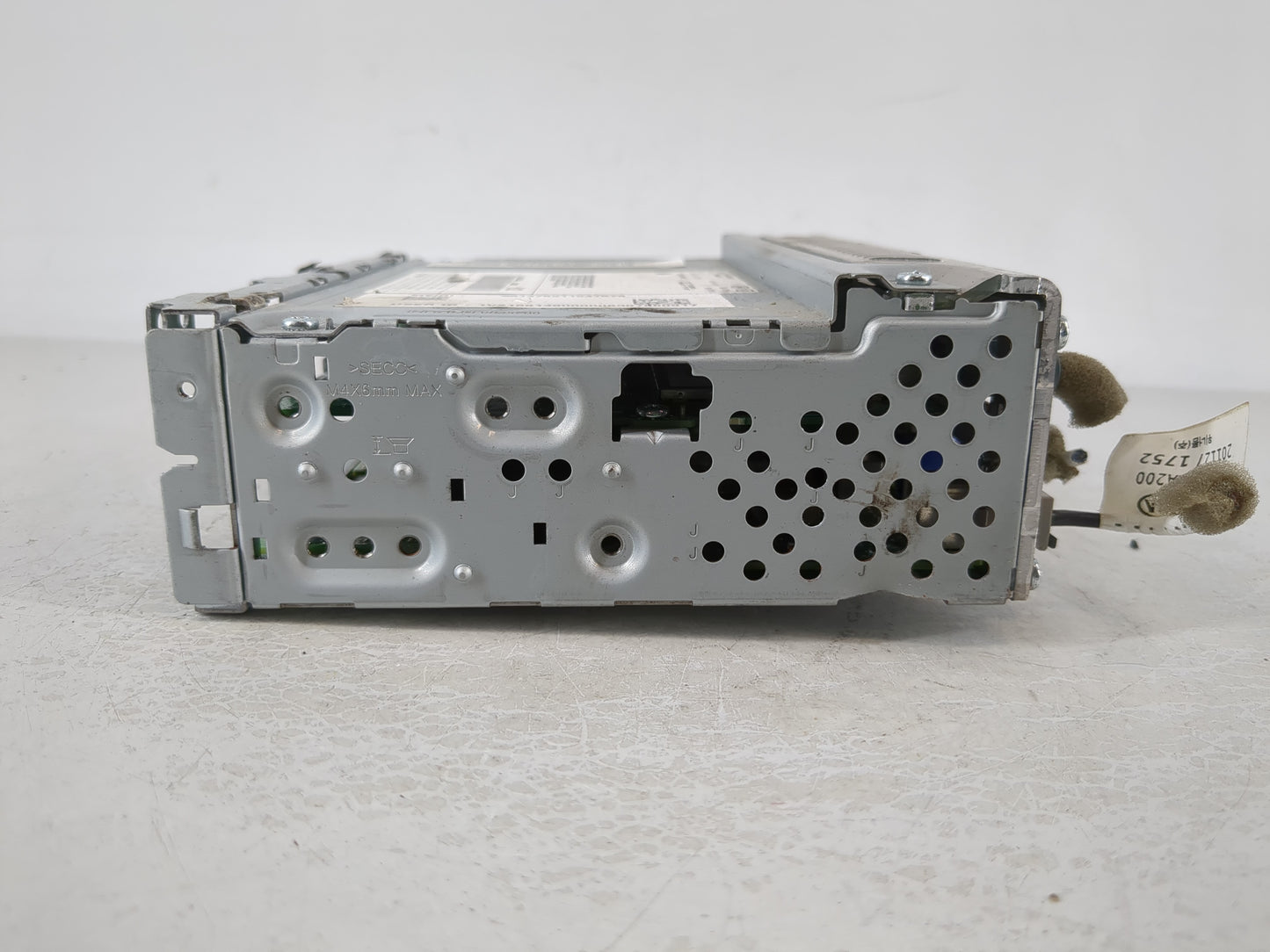 2018 Ford F-150 Radio AM FM Cd Player Receiver Replacement P/N:96160-BY090LS5 Fits OEM Used Auto Parts - Oemusedautoparts1.c