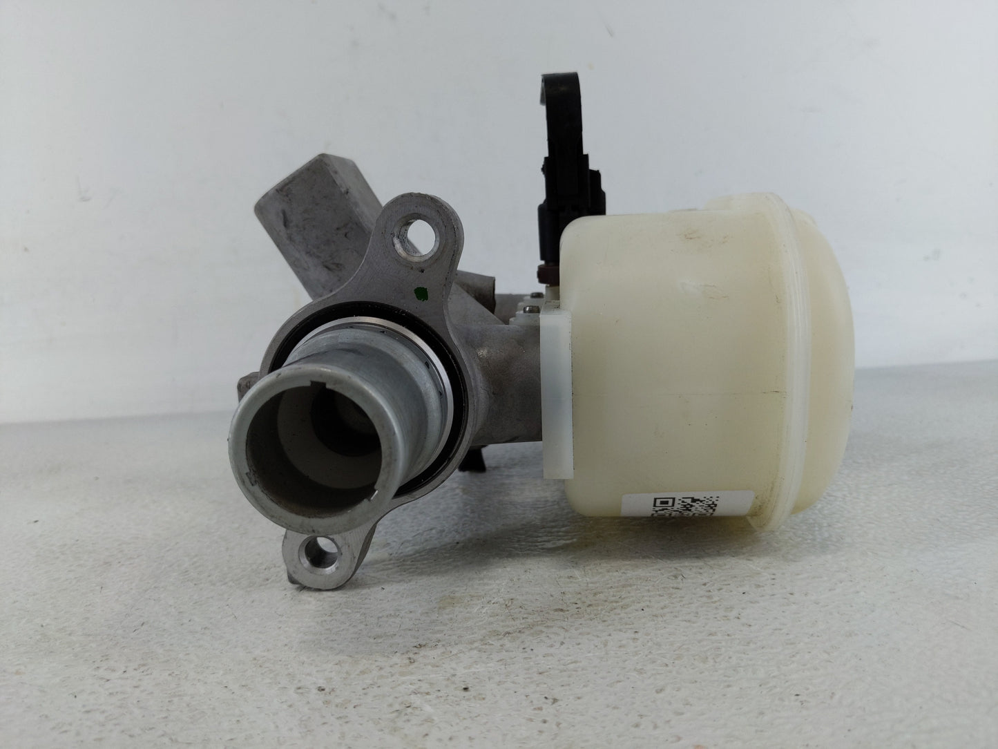 2018-2020 Ford F-150 Brake Master Cylinder 1157262 - Oemusedautoparts1.com