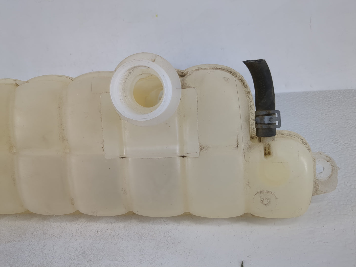 Ford F-150 Windshield Washer Fluid Reservoir Bottle Oem - Oemusedautoparts1.com