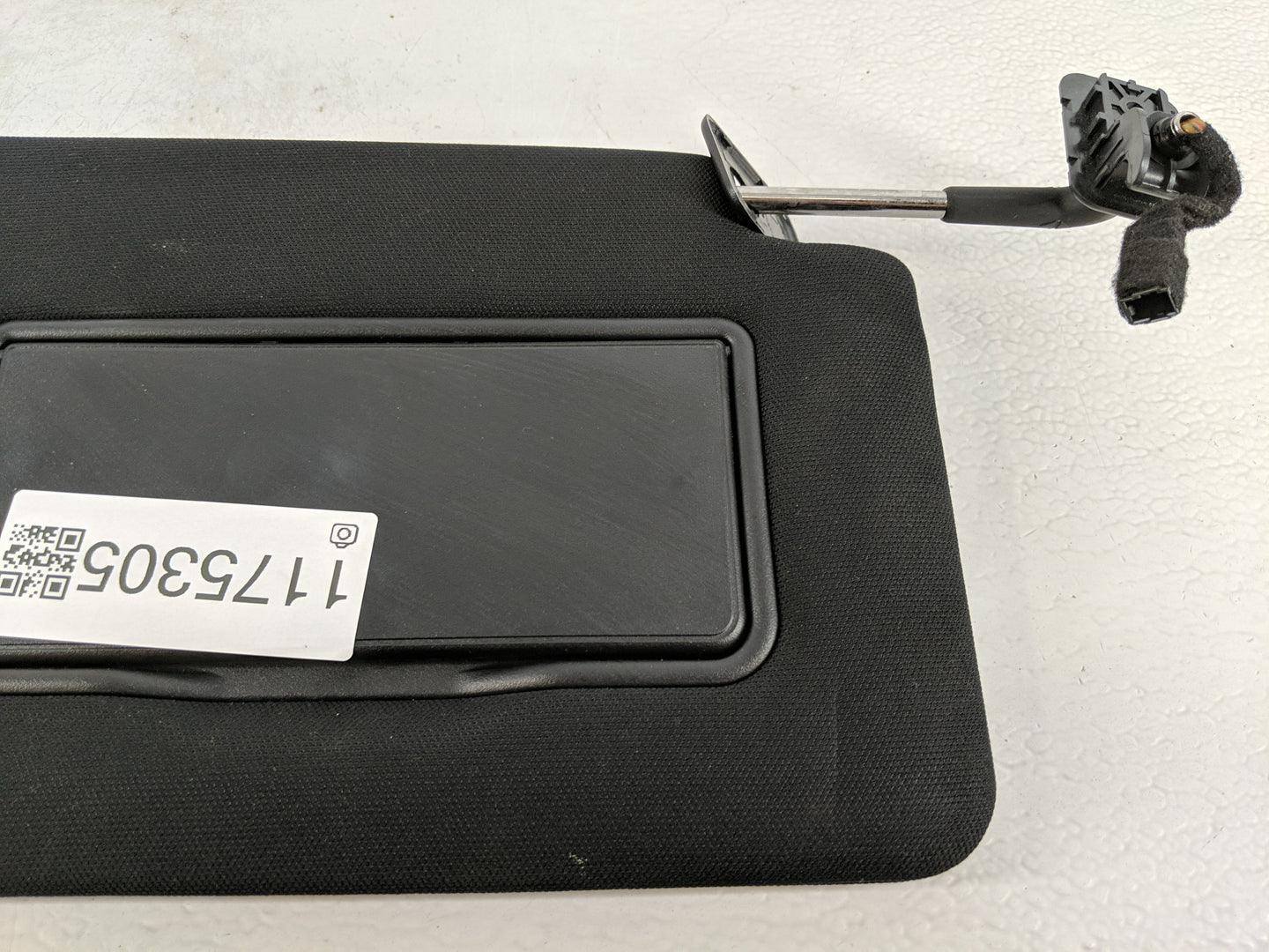 2018-2020 Ford F-150 Sun Visor Shade Replacement Passenger Right Mirror Fits Fits 2018 2019 2020 OEM Used Auto Parts - Oemus