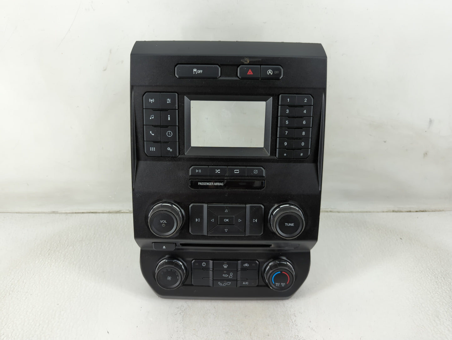 2018 Ford F-150 Radio AM FM Cd Player Receiver Replacement P/N:JL3T-18E243-BSE Fits OEM Used Auto Parts - Oemusedautoparts1.