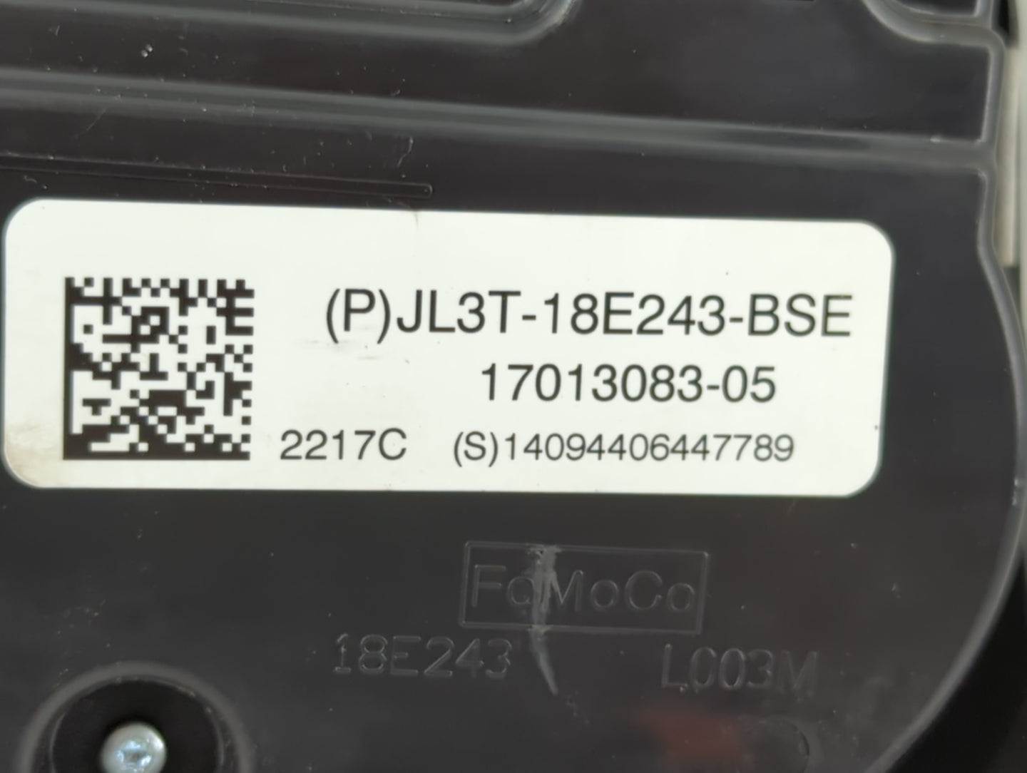 2018 Ford F-150 Radio AM FM Cd Player Receiver Replacement P/N:JL3T-18E243-BSE Fits OEM Used Auto Parts - Oemusedautoparts1.