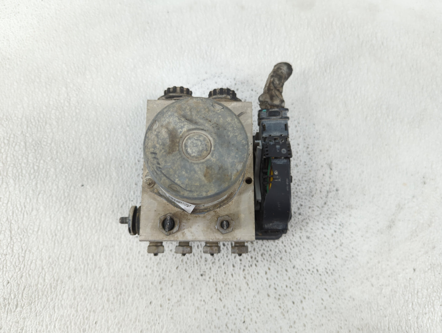 2018 Ford F-150 ABS Pump Control Module Replacement P/N:JL34-2B373-AL Fits OEM Used Auto Parts - Oemusedautoparts1.com