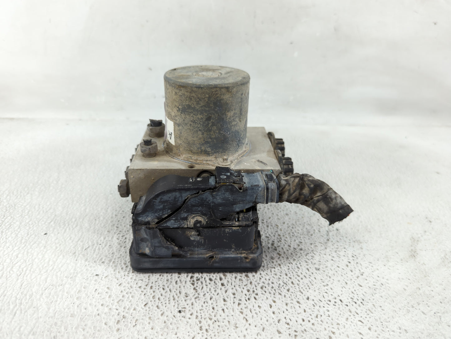 2018 Ford F-150 ABS Pump Control Module Replacement P/N:JL34-2B373-AL Fits OEM Used Auto Parts - Oemusedautoparts1.com