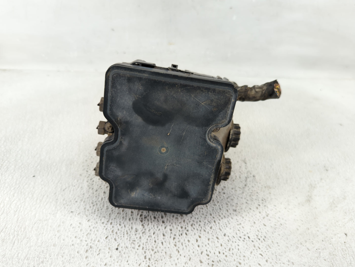 2018 Ford F-150 ABS Pump Control Module Replacement P/N:JL34-2B373-AL Fits OEM Used Auto Parts - Oemusedautoparts1.com