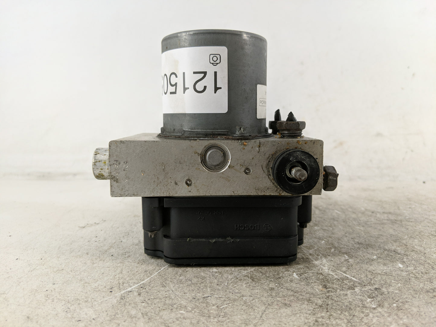 2018 Ford F-150 ABS Pump Control Module Replacement P/N:JL34-2B373-AK Fits OEM Used Auto Parts - Oemusedautoparts1.com