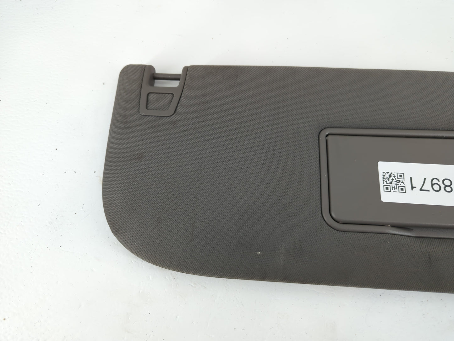 2018-2020 Ford F-150 Sun Visor Shade Replacement Passenger Right Mirror Fits Fits 2018 2019 2020 OEM Used Auto Parts - Oemus