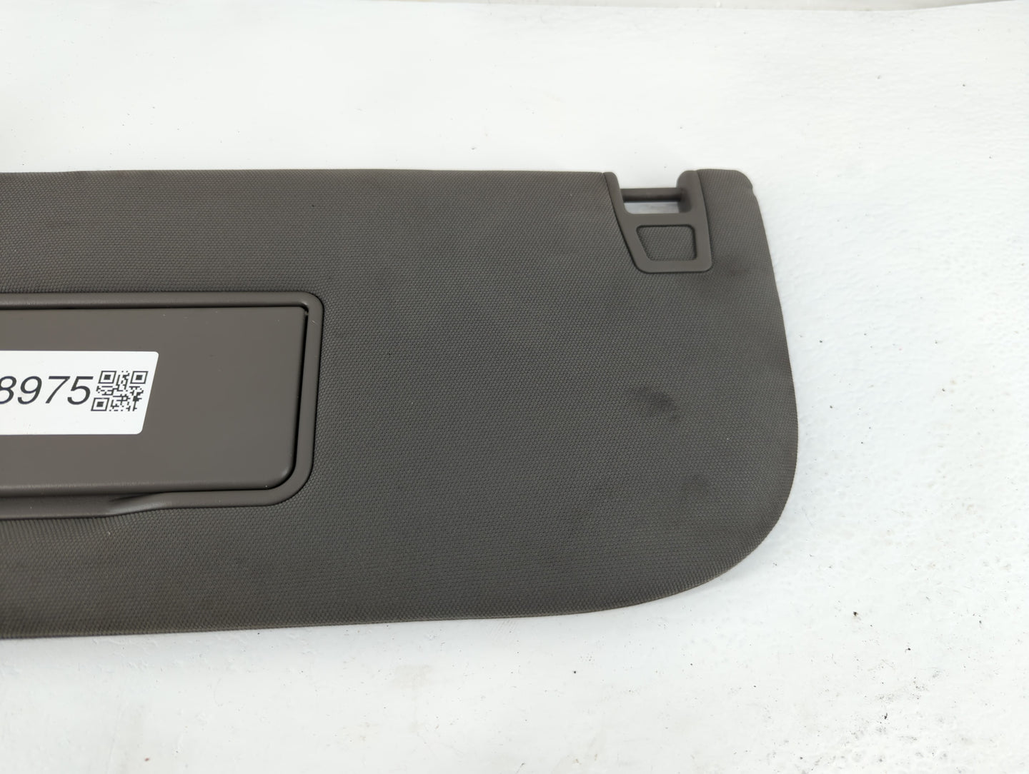 2018-2020 Ford F-150 Sun Visor Shade Replacement Driver Left Mirror Fits Fits 2018 2019 2020 OEM Used Auto Parts - Oemusedau