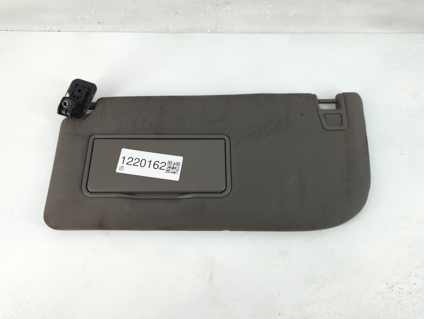 2018-2020 Ford F-150 Sun Visor Shade Replacement Driver Left Mirror Fits Fits 2018 2019 2020 OEM Used Auto Parts - Oemusedau