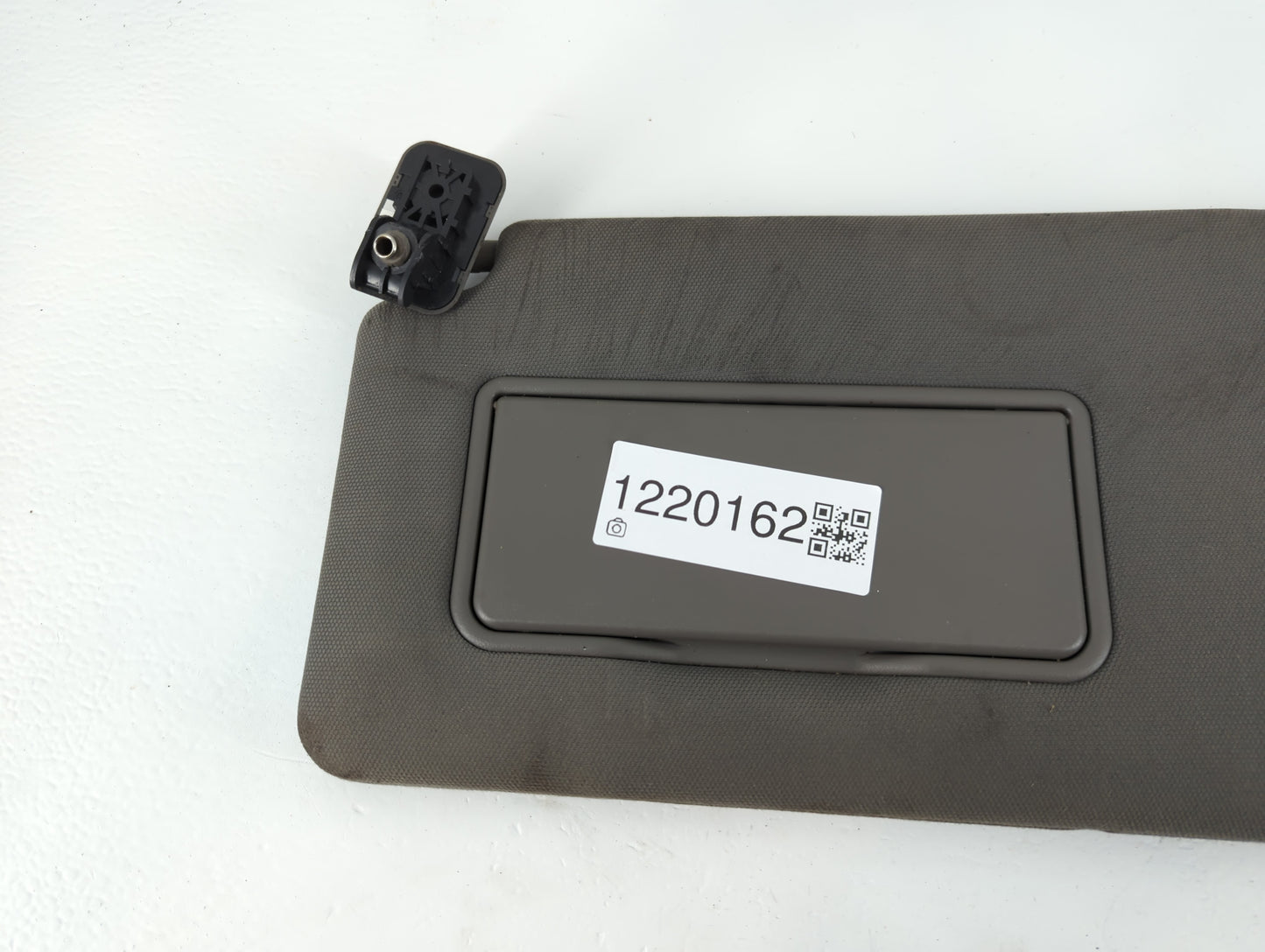 2018-2020 Ford F-150 Sun Visor Shade Replacement Driver Left Mirror Fits Fits 2018 2019 2020 OEM Used Auto Parts - Oemusedau