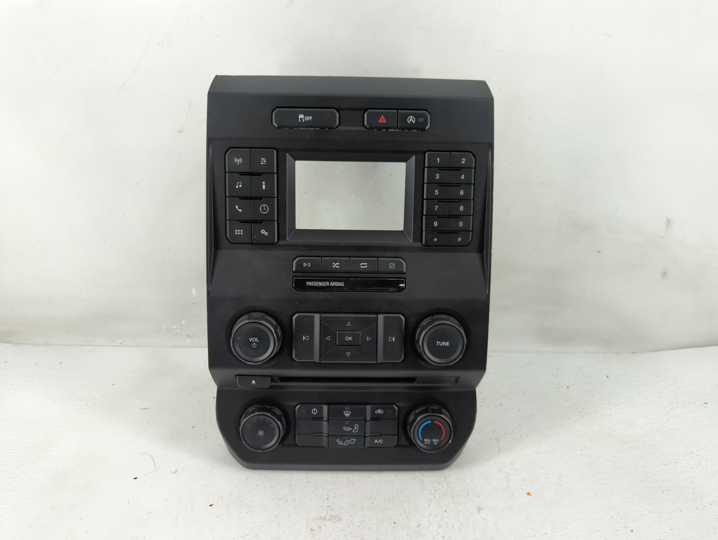 2018 Ford F-150 Radio AM FM Cd Player Receiver Replacement P/N:JL3Y-18E243-BKE Fits OEM Used Auto Parts - Oemusedautoparts1.