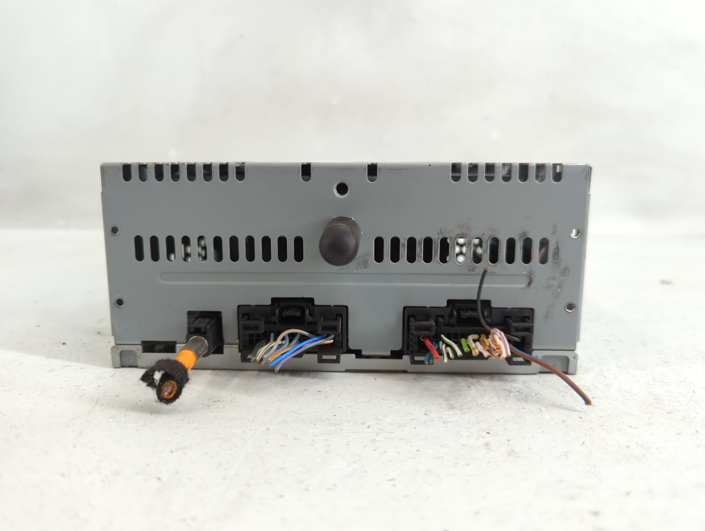 2017-2018 Ford F-150 Radio AM FM Cd Player Receiver Replacement P/N:JL3T-19C107-AA Fits Fits 2017 2018 OEM Used Auto Parts -