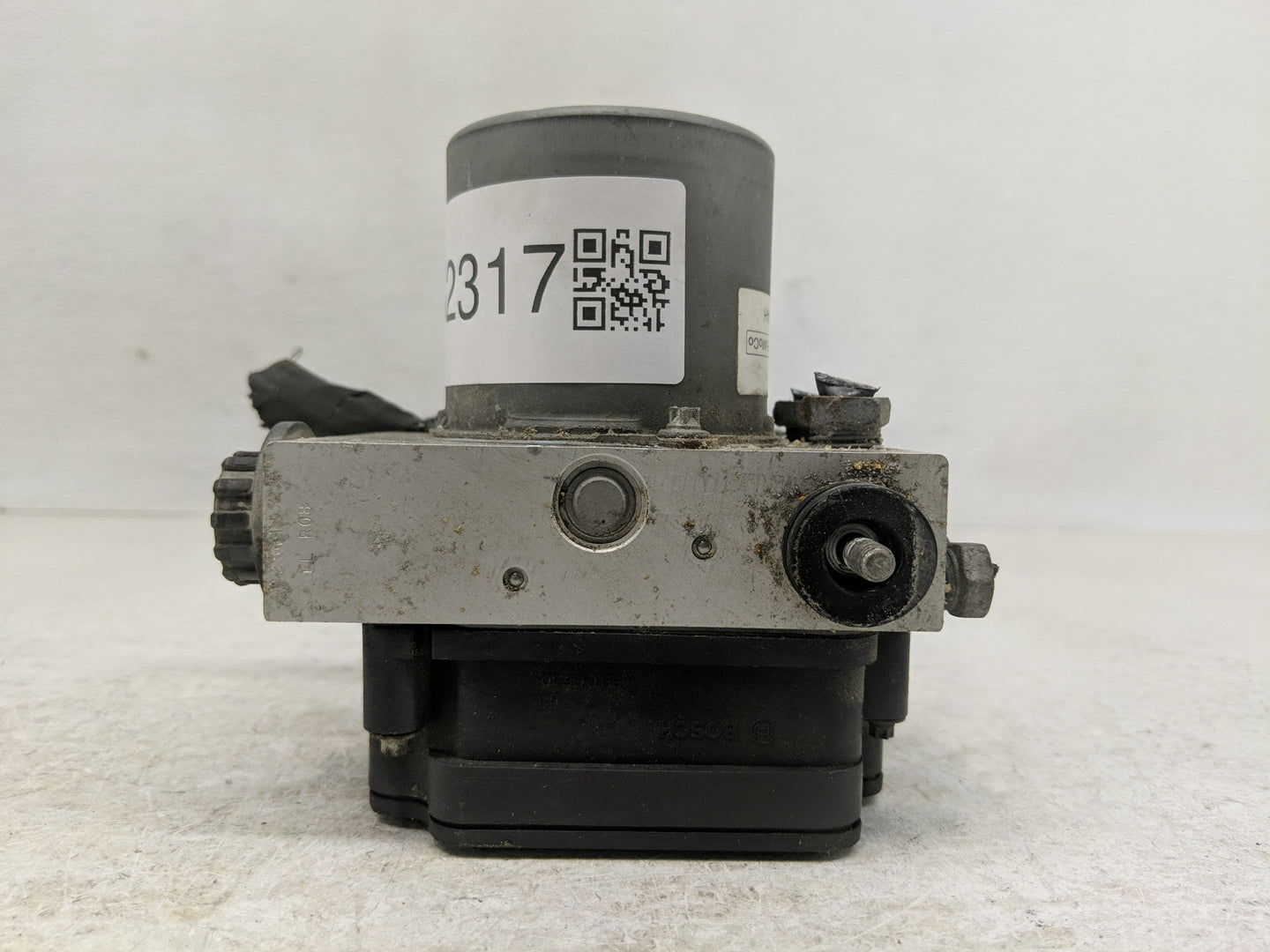 2018 Ford F-150 ABS Pump Control Module Replacement Fits OEM Used Auto Parts - Oemusedautoparts1.com