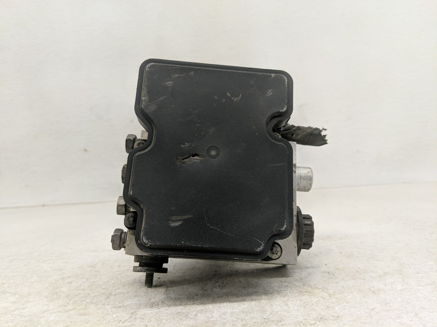 2018 Ford F-150 ABS Pump Control Module Replacement Fits OEM Used Auto Parts - Oemusedautoparts1.com