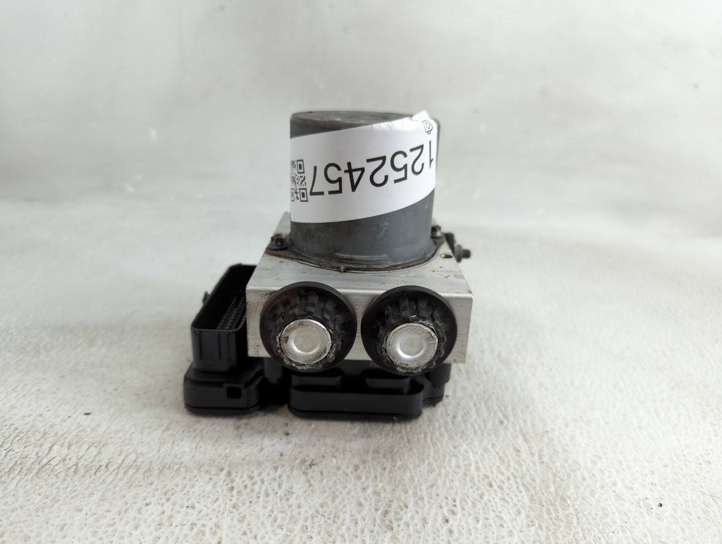 2018 Ford F-150 ABS Pump Control Module Replacement P/N:JL34-2B373-AK Fits OEM Used Auto Parts - Oemusedautoparts1.com