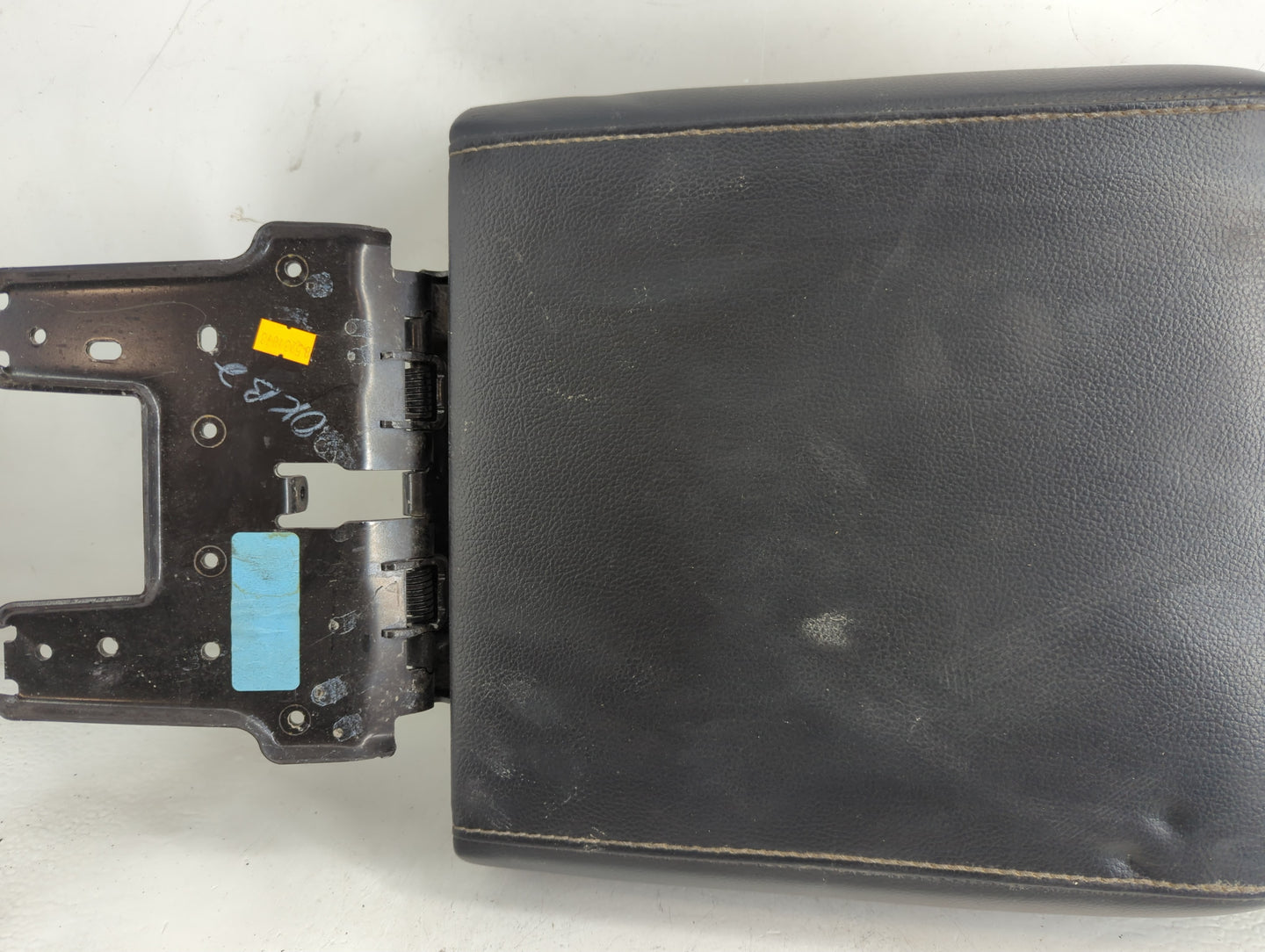 2018 Ford F-150 Center Console Armrest Cover Lid Fits OEM Used Auto Parts - Oemusedautoparts1.com