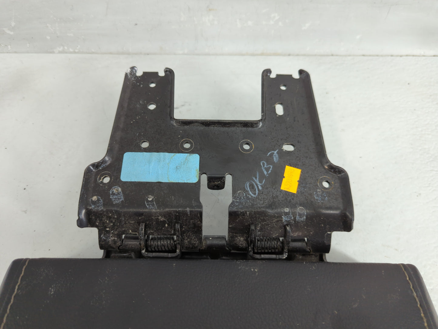 2018 Ford F-150 Center Console Armrest Cover Lid Fits OEM Used Auto Parts - Oemusedautoparts1.com