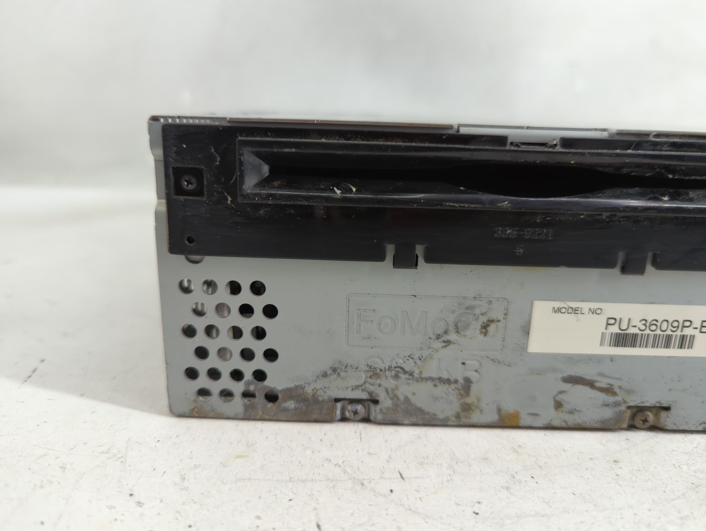 2017-2018 Ford F-150 Radio AM FM Cd Player Receiver Replacement P/N:HL3T-19C107-AB Fits Fits 2017 2018 OEM Used Auto Parts -