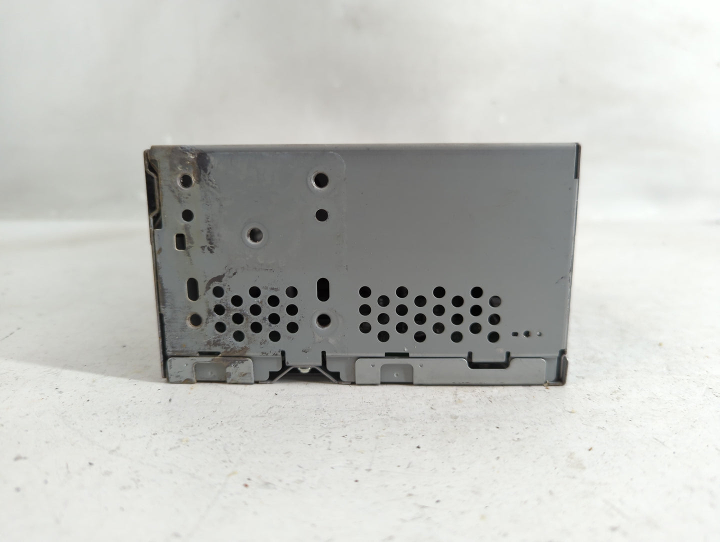 2017-2018 Ford F-150 Radio AM FM Cd Player Receiver Replacement P/N:HL3T-19C107-AB Fits Fits 2017 2018 OEM Used Auto Parts -