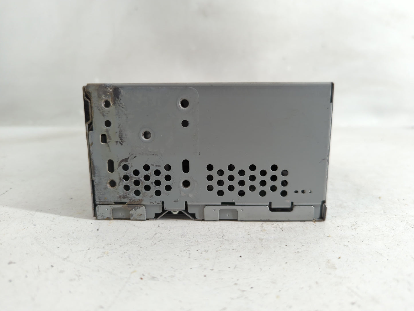 2017-2018 Ford F-150 Radio AM FM Cd Player Receiver Replacement P/N:HL3T-19C107-AB Fits Fits 2017 2018 OEM Used Auto Parts -