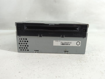 2017-2018 Ford F-150 Radio AM FM Cd Player Receiver Replacement P/N:HL3T-19C107-BC Fits Fits 2017 2018 OEM Used Auto Parts -