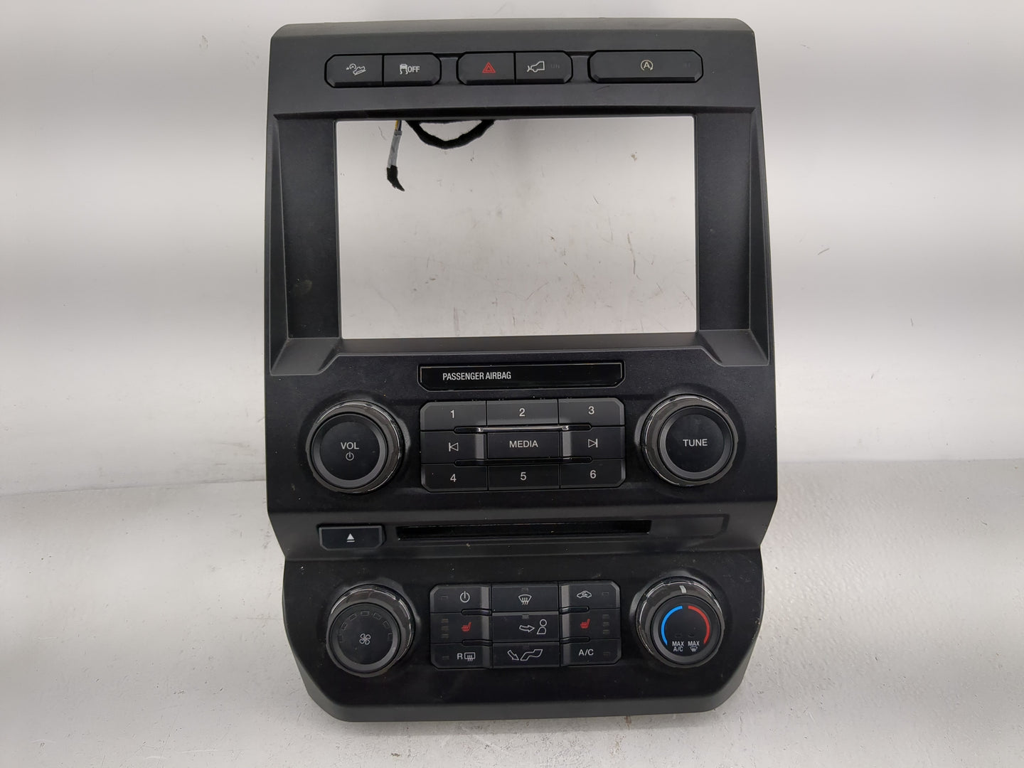 2018-2018 Ford F-150 Radio Control Panel - Oemusedautoparts1.com