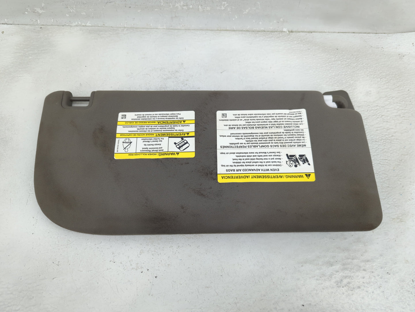 2018-2020 Ford F-150 Sun Visor Shade Replacement Driver Left Mirror Fits Fits 2018 2019 2020 OEM Used Auto Parts - Oemusedau