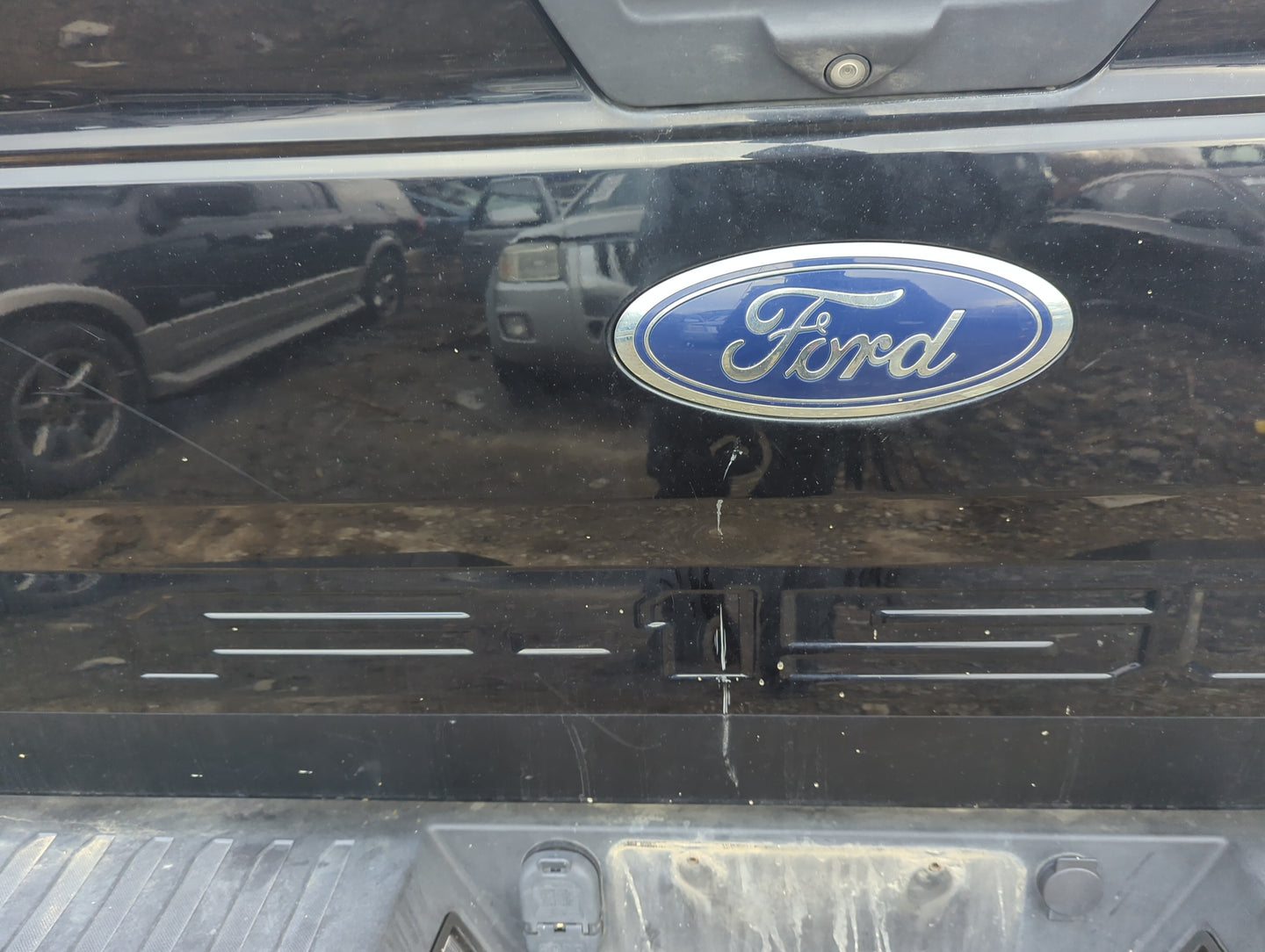 2018 Ford F-150 Trunk/decklid/hatch/tailgate Oem - Oemusedautoparts1.com
