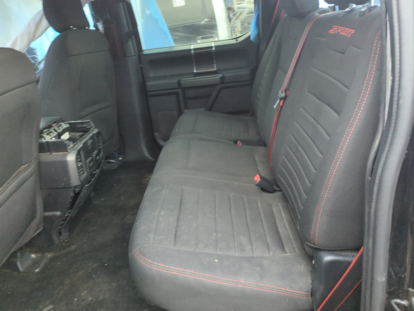 2018 Ford F-150 Rear Seat Oem 1301168 - Oemusedautoparts1.com