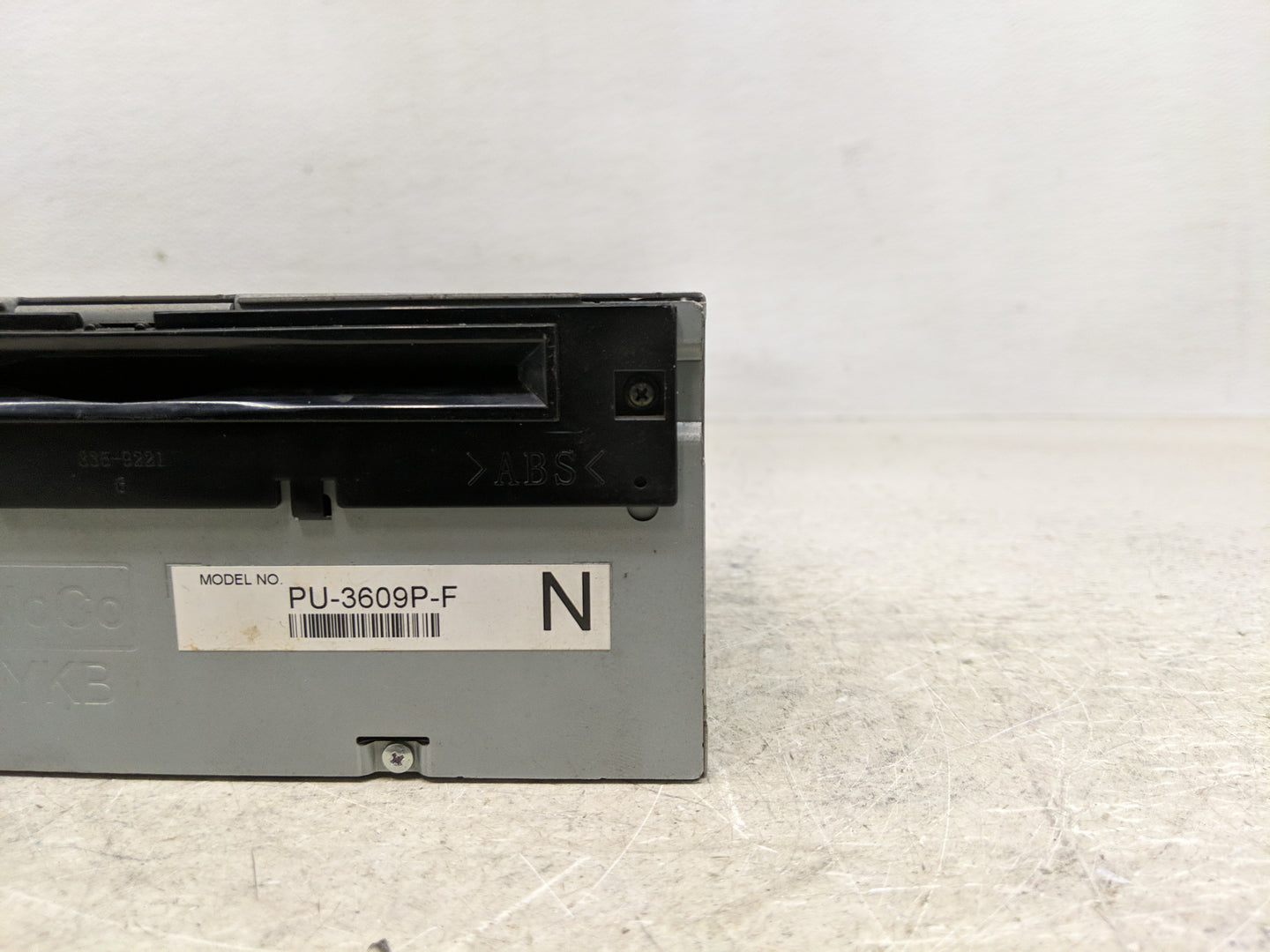 2017-2018 Ford F-150 Radio AM FM Cd Player Receiver Replacement P/N:JL3T-19C107-AA Fits Fits 2017 2018 OEM Used Auto Parts -