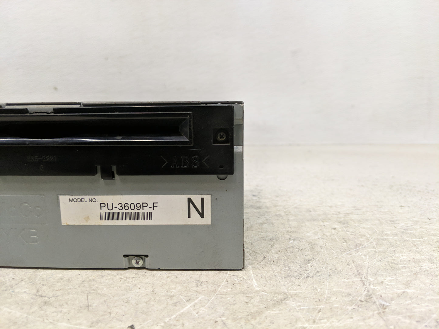 2017-2018 Ford F-150 Radio AM FM Cd Player Receiver Replacement P/N:JL3T-19C107-AA Fits Fits 2017 2018 OEM Used Auto Parts -