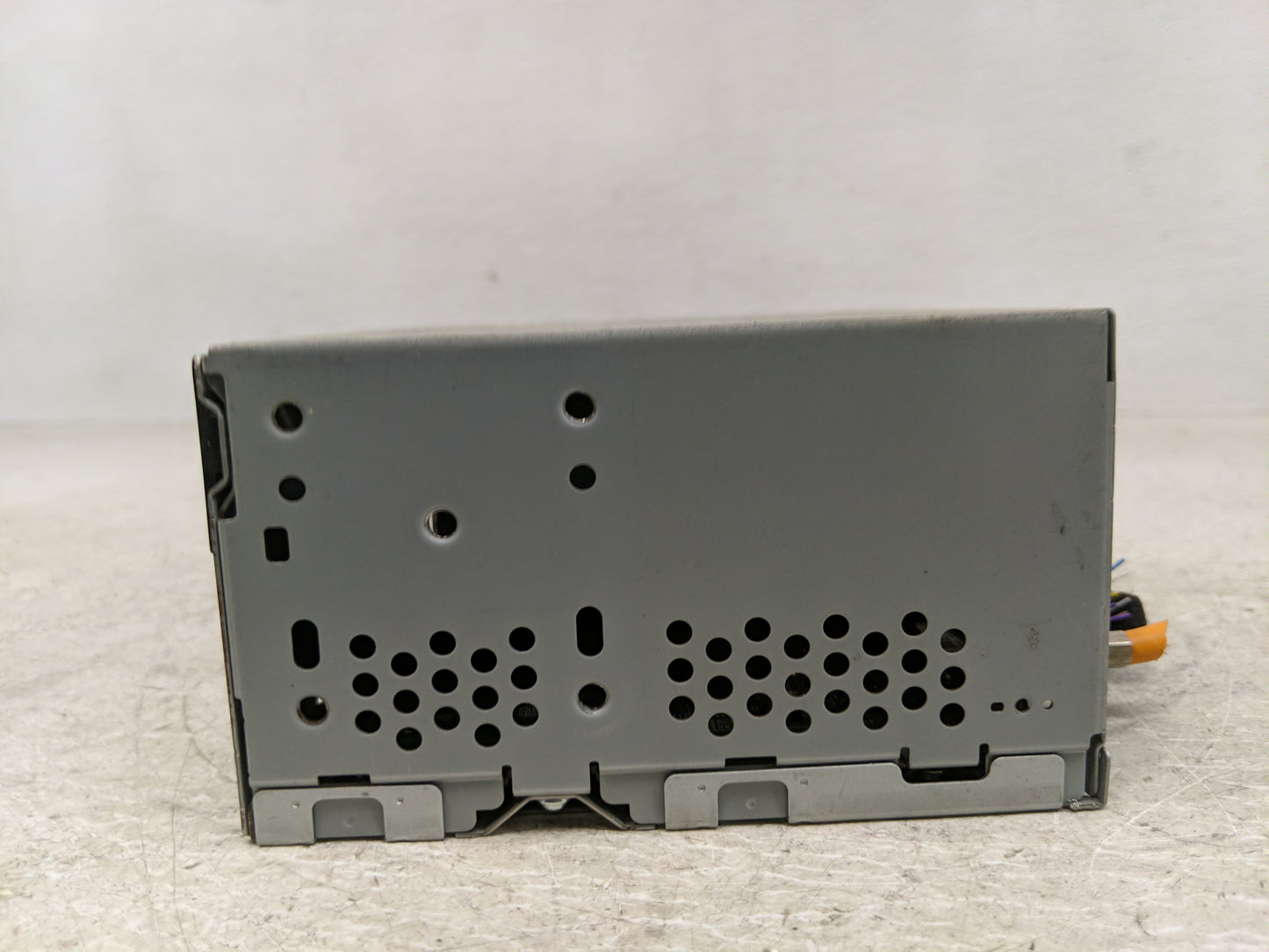 2017-2018 Ford F-150 Radio AM FM Cd Player Receiver Replacement P/N:JL3T-19C107-AA Fits Fits 2017 2018 OEM Used Auto Parts -